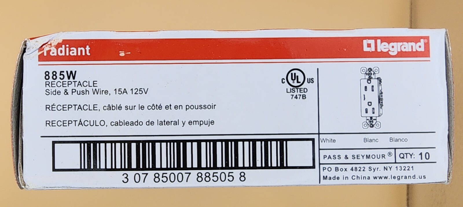 Legrand Pass & Seymour Radiant Receptacle, White (885W) – Box of 10
