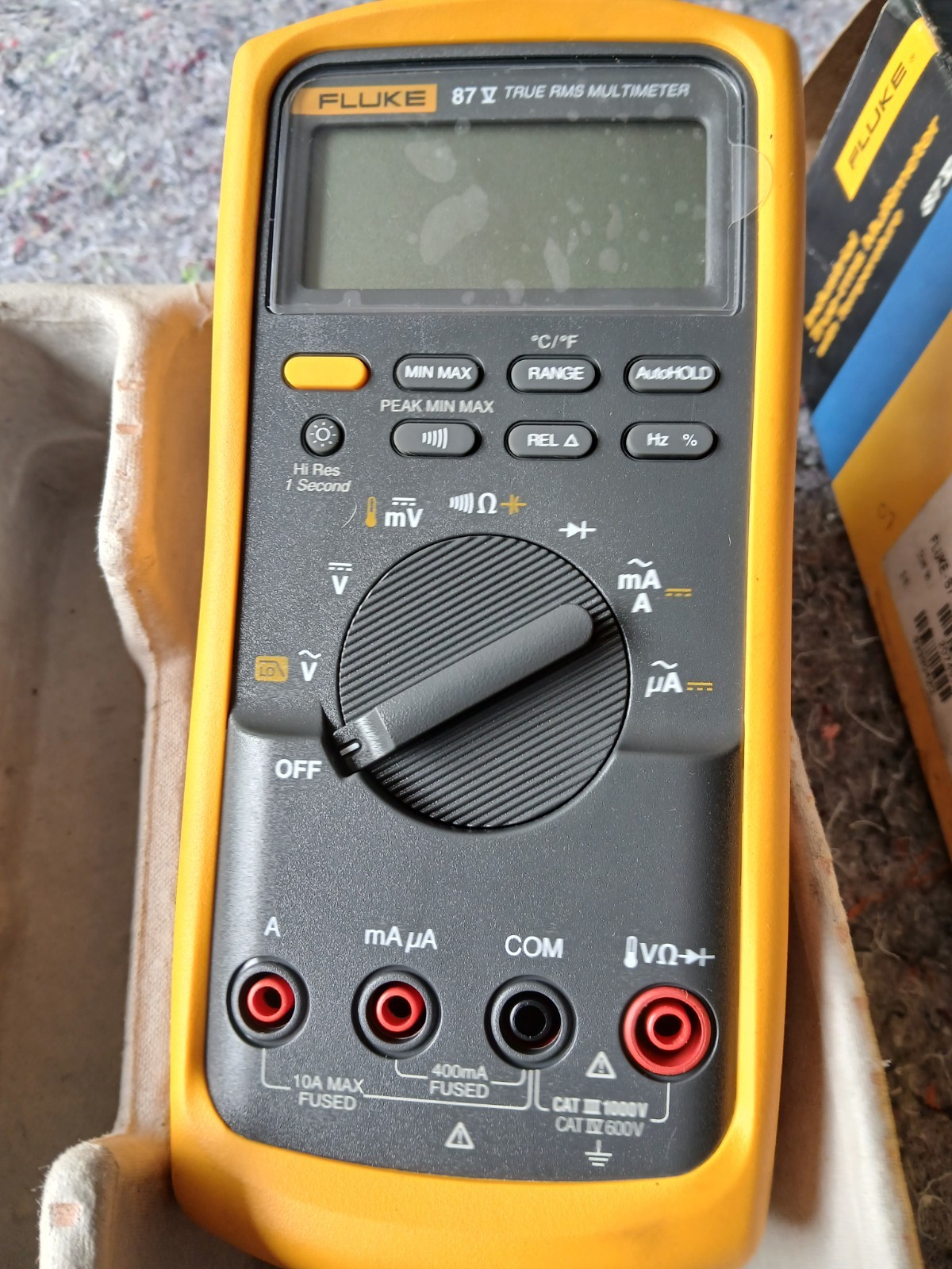 fluke 87-v industrial true rms digital multimeter Nos , Year 2007