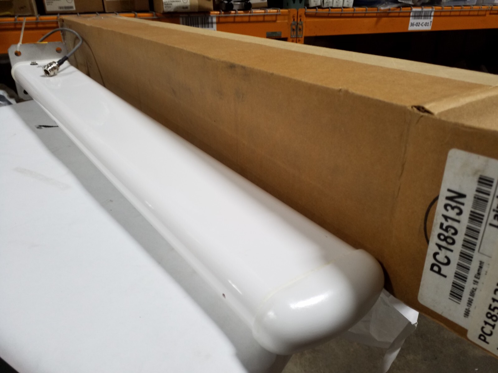 PC18513N Yagi; 13dBi; 32* HPBW; 1.85-1.99GHz/2.4GHz; N-F ANTENNA