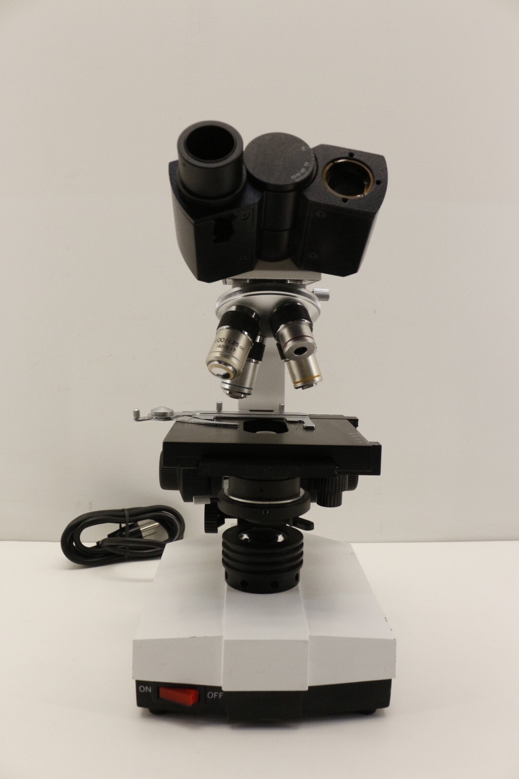 Unico G300 Binocular Microscope with 4 Objectives (4X/10X/40X/100X) #3