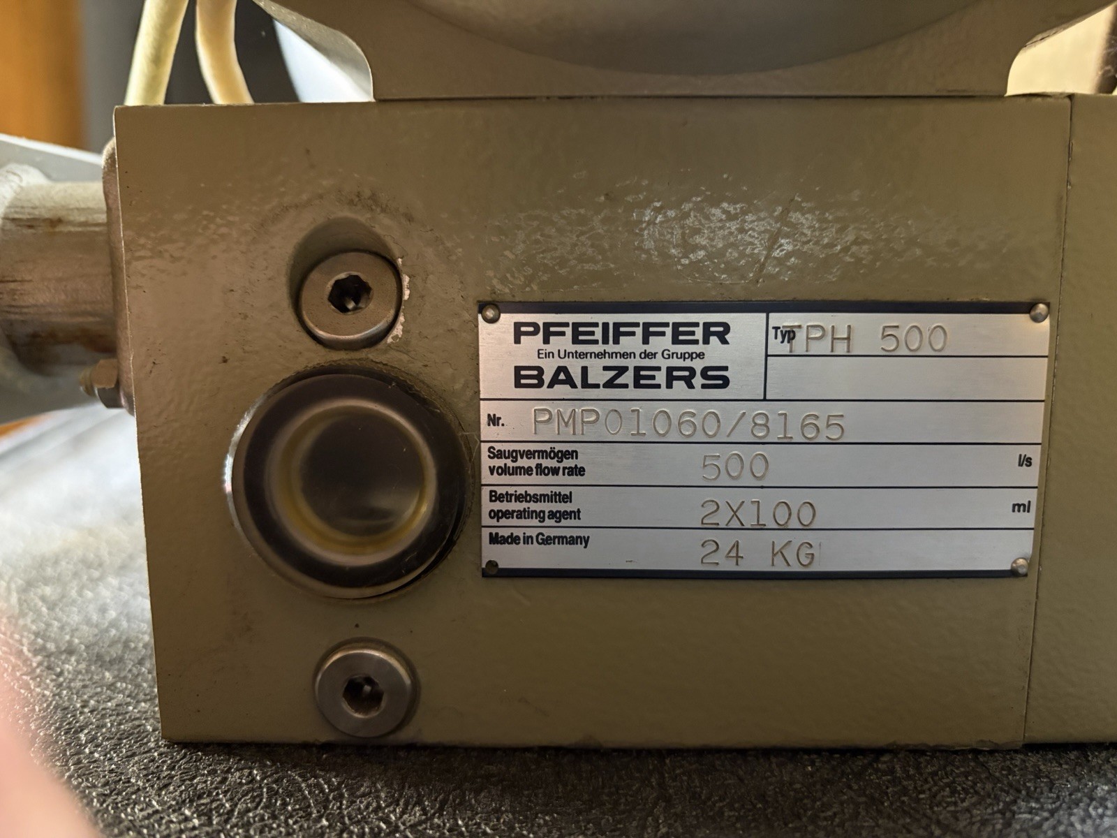 Pfeiffer TPU 500 Turbomolecular Vacuum Pump