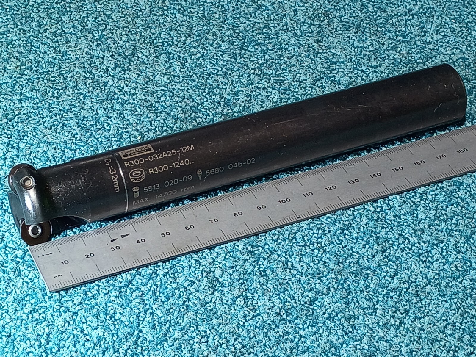 Sandvik Coromant R300-03A25-12M 32mm Corner Radius End Mill 25mm SHK 150mm OAL