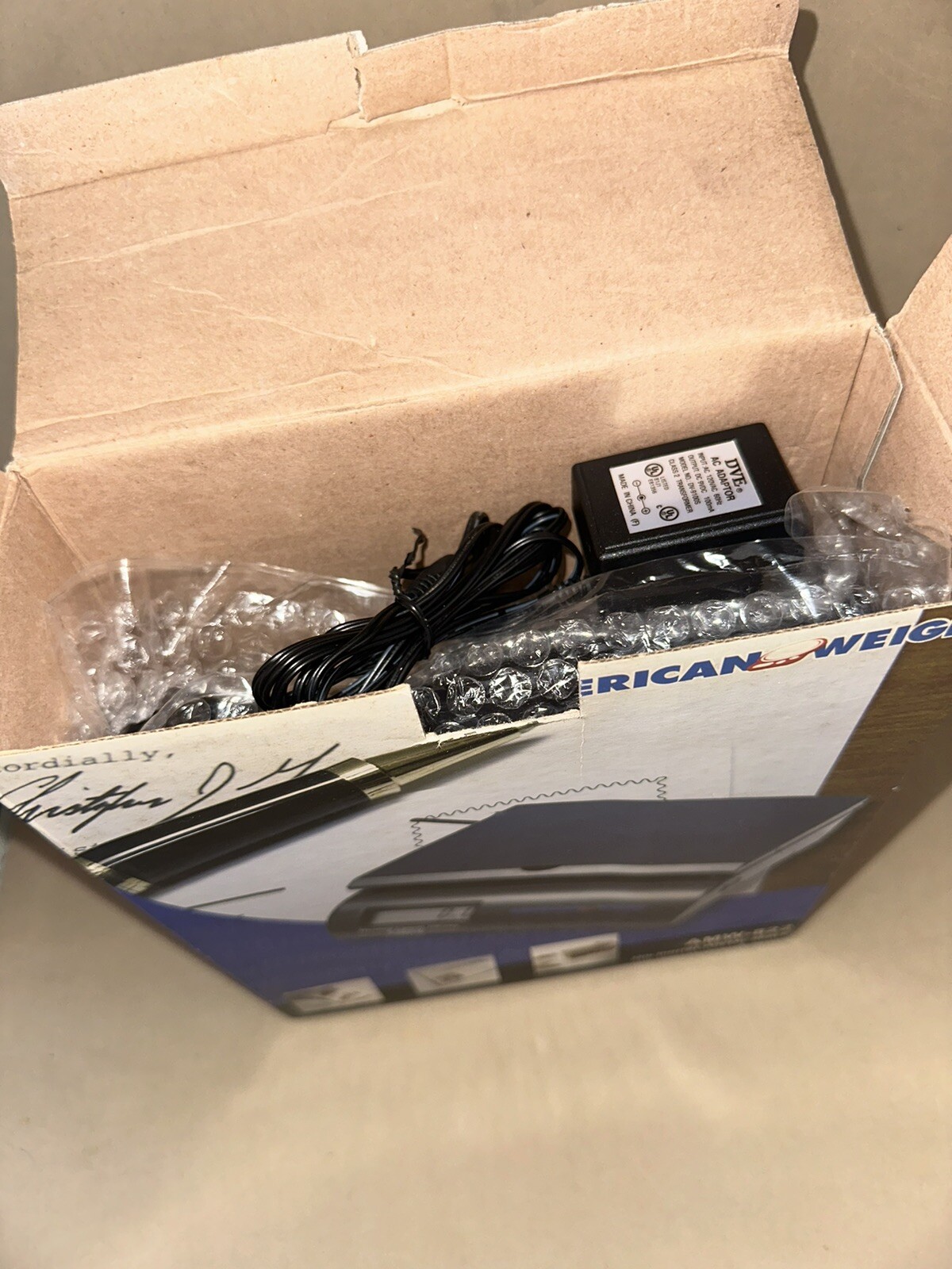 American Weigh AMW-822 Digital Postal Shipping Scale 35lb x 0.1oz Parcels