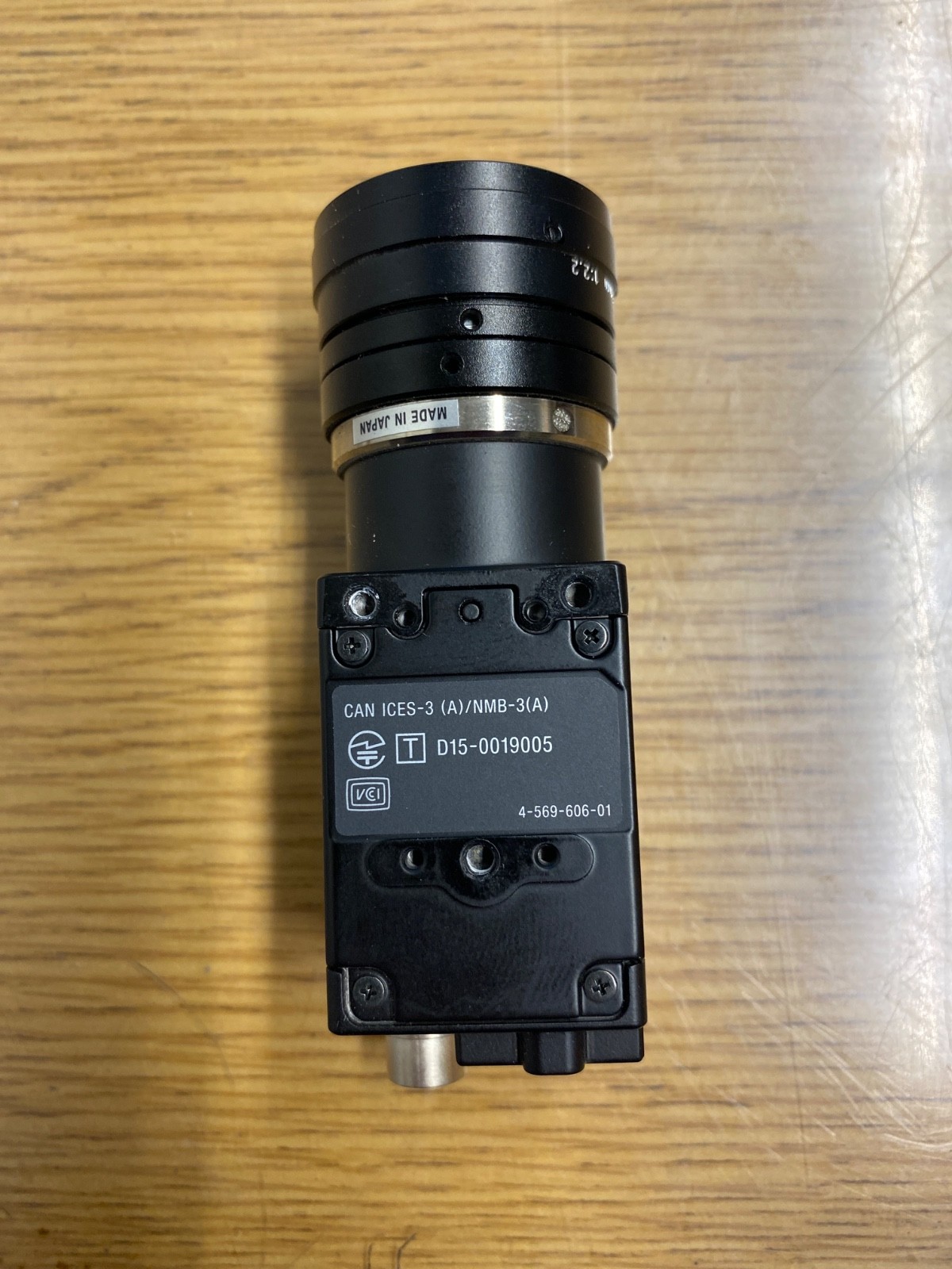 SONY XCG-C130 black and white CCD industrial camera Sony 1.3 million