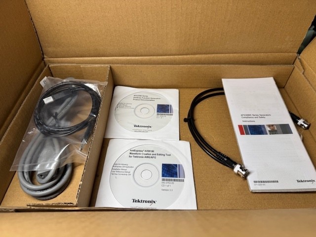 Tektronix AFG3051C Single Channel Arbitration / Function Generator 50MHz 1Gs/s