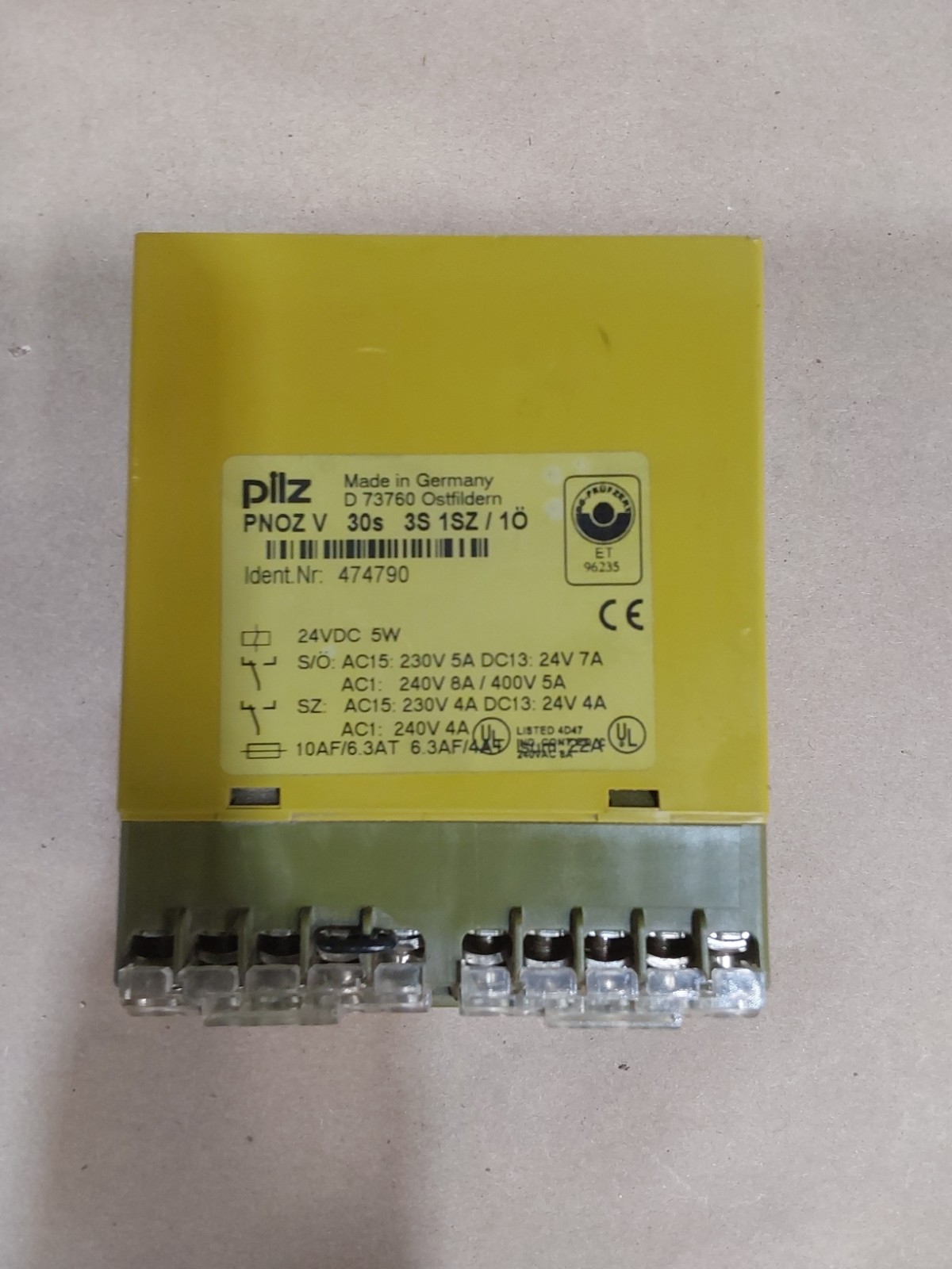 PILZ PNOZ V 30 s 24 V DC Safety Relay 474790