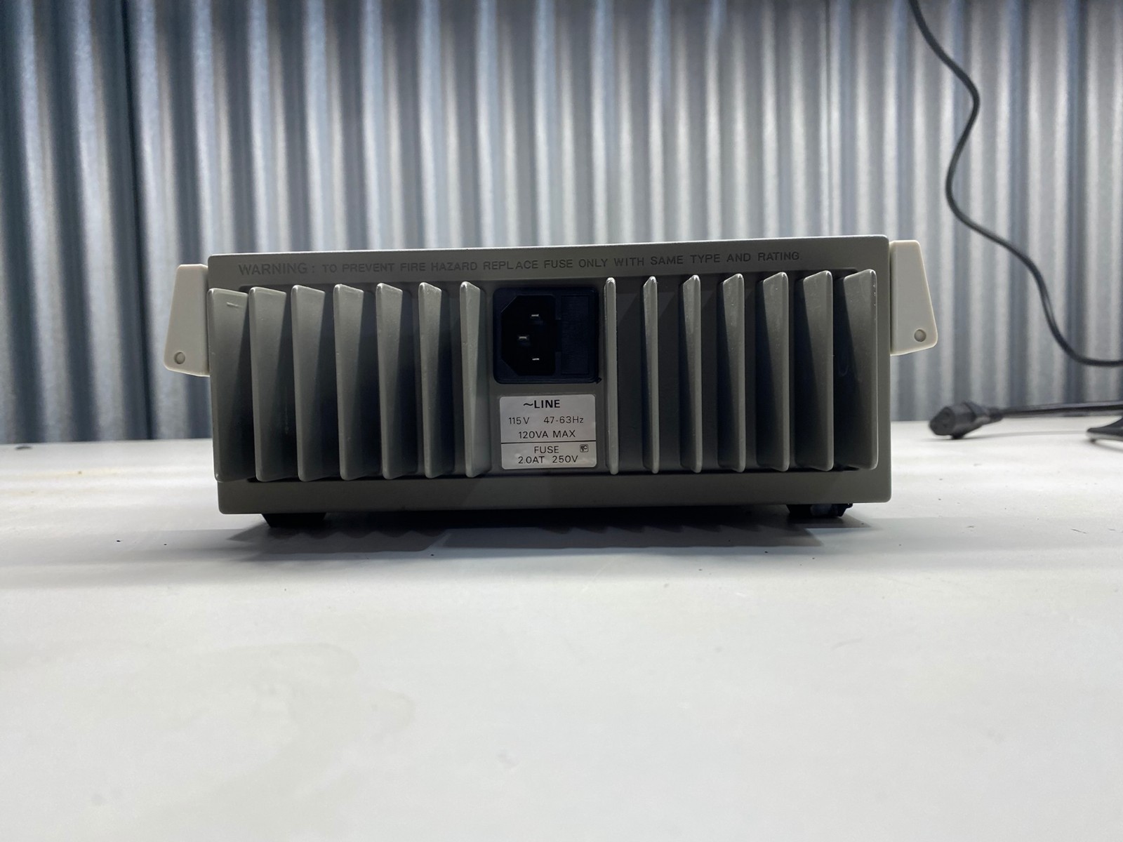 HP E3610A 0-8V, 0-3A ; 0-15V, 0-2A DC Linear Power Supply – Tested