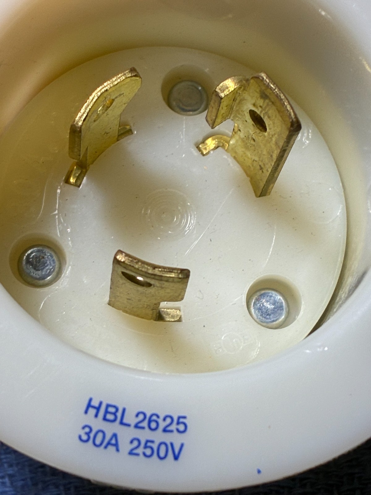 JUST 1 HUBBELL HBL2625 Flanged Locking PLUG Inlets 30A 250V 2 Pole 3 Wire
