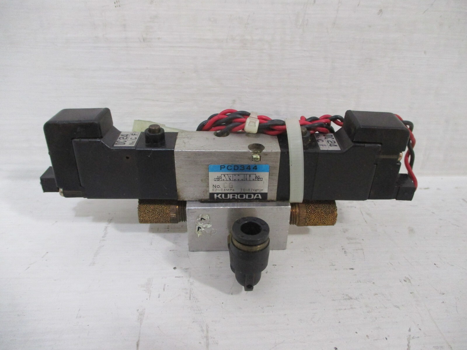 Kuroda PCD-344 Pneumatic Solenoid Valve 0.2-0.8-MPa Parker PCD344