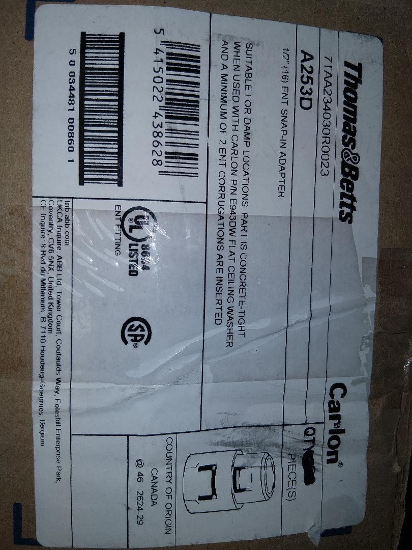 100 CONNECTORS 1/2 INCH ENT A253D THOMAS & BETTS NEW SMURF CONDUIT PIPE CANADA