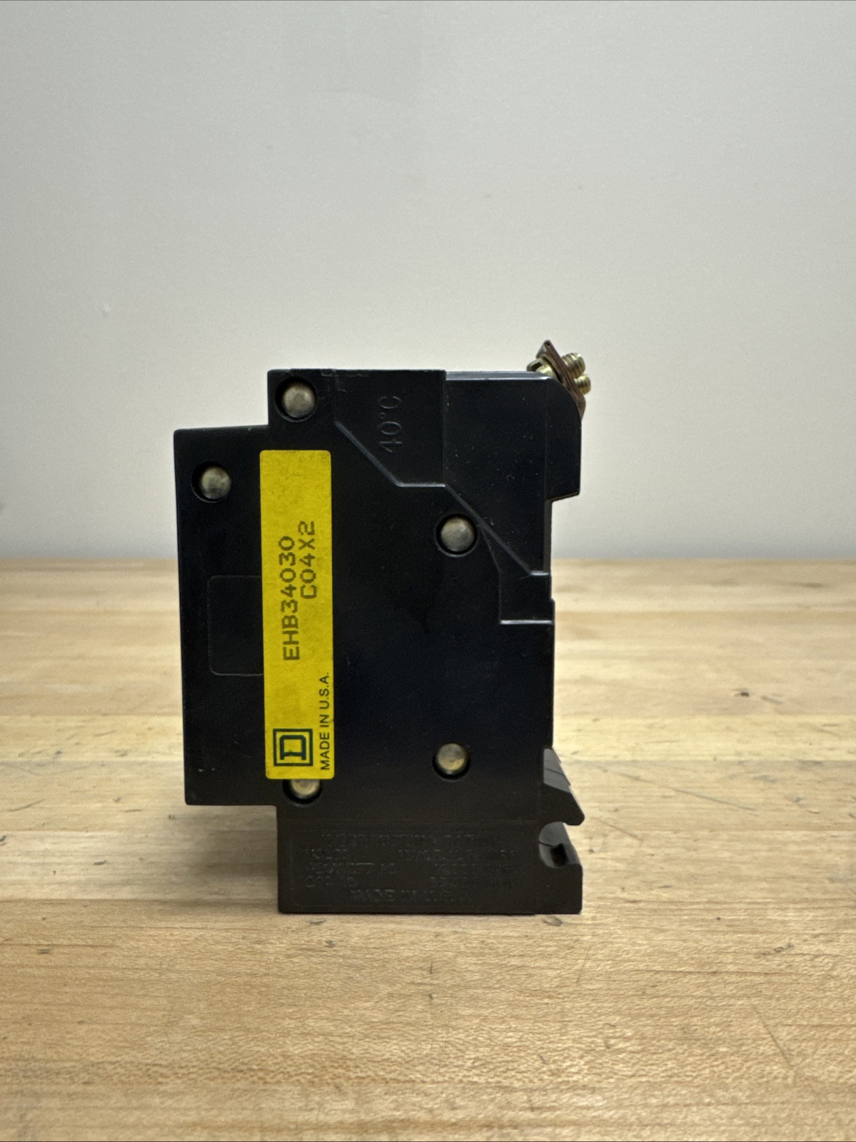 SQUARE D EHB34030 EHB 3 POLE 30 AMP 480v CIRCUIT BREAKER