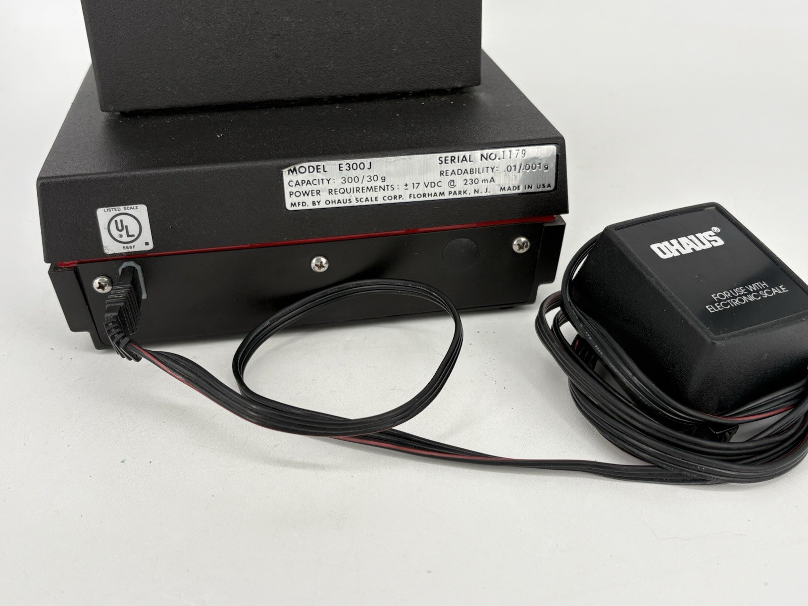 Ohaus Scale E300j – See Photos