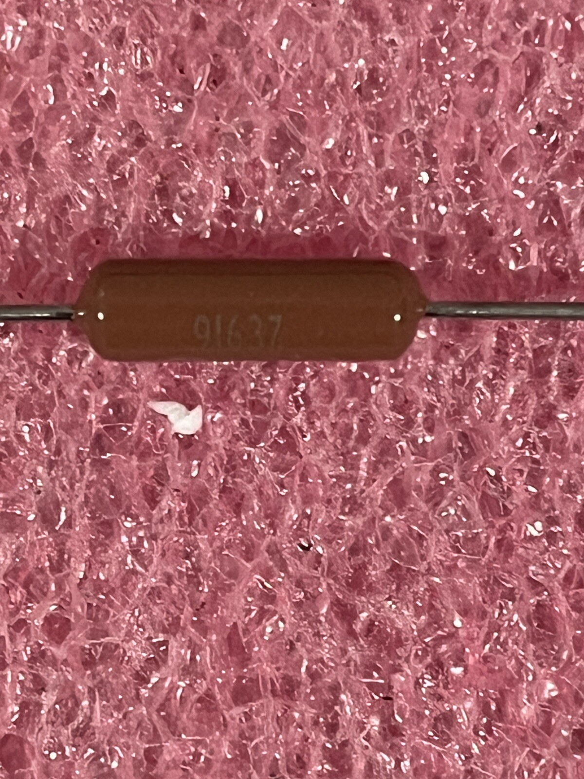 RLR32C2201GR 2.2K OHM 2% 1W METAL FILM RESISTOR AXIAL VISHAY (LOT OF 1)