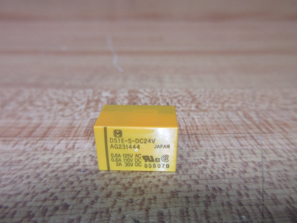 Matsushita DS1E-S-DC24V Signal Relay DS1ESDC24V