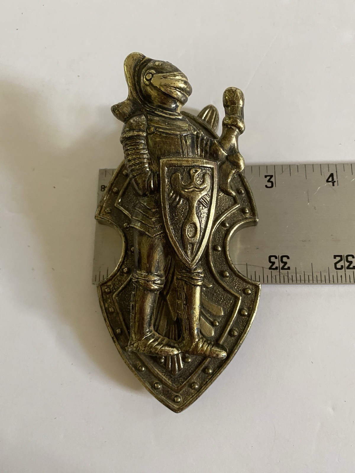 Medieval Knight with Shield Gold Tone Plastic Letter Note Clip Hong Kong Vtg