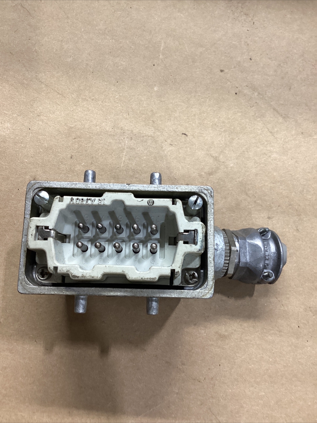 Harting HAN-Housing Connector 10 Pin #637G6PR7