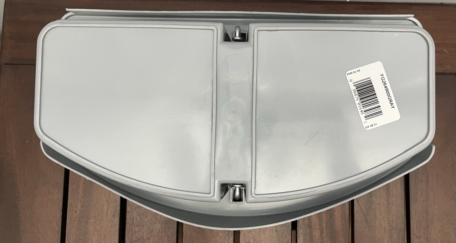 Rubbermaid Commercial FG264900GRAY 16″ x 9″ x 5″ Maid Caddy 2649 Gray New