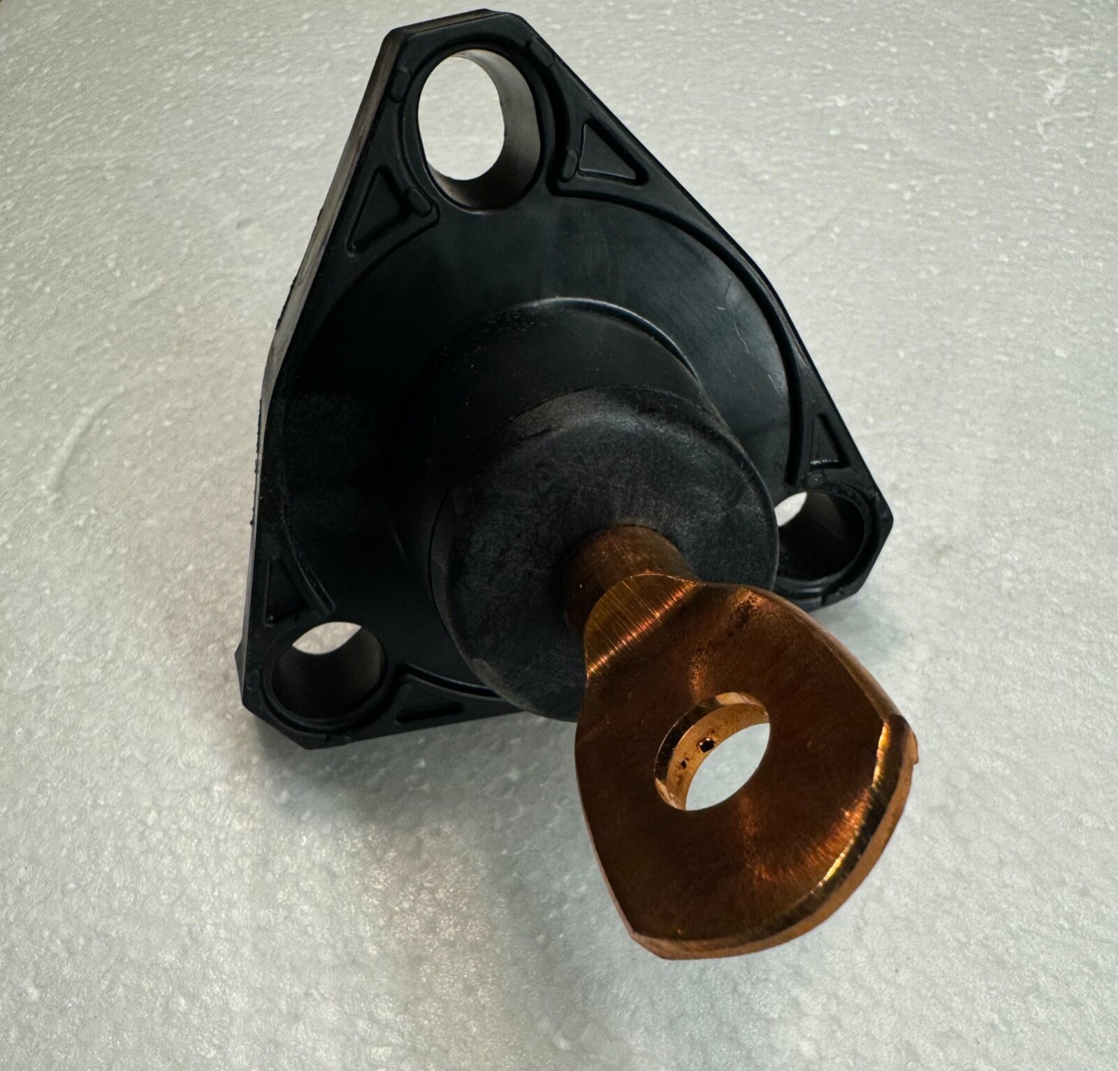 600A Low Voltage Plastic Molded 5/8-11 Tri-clamp Bushing Unplatted fit 1.875in