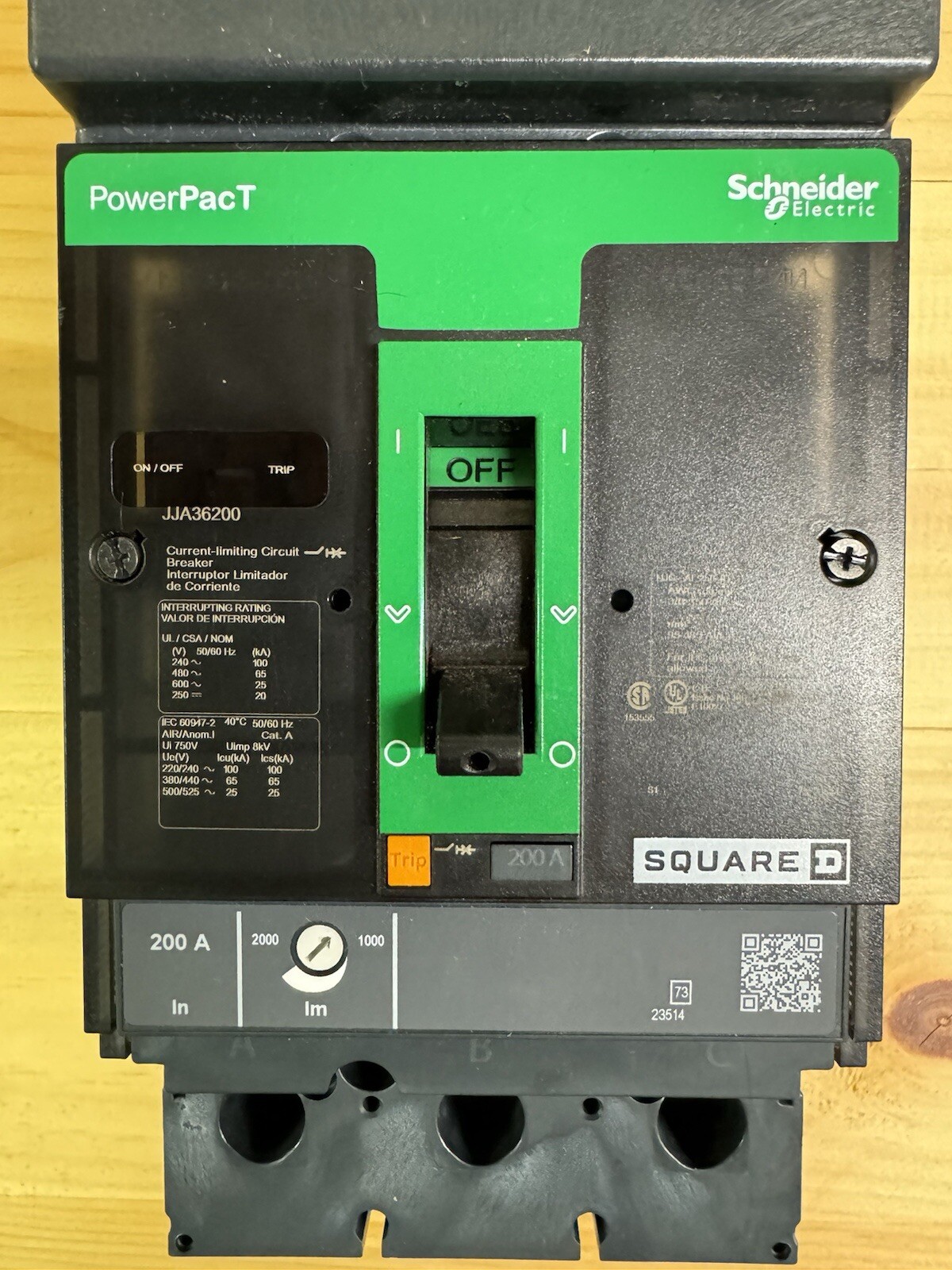 JJA36200 Square D 200 Amp 600V 3 Pole 65K Rated ILine Circuit Breaker New