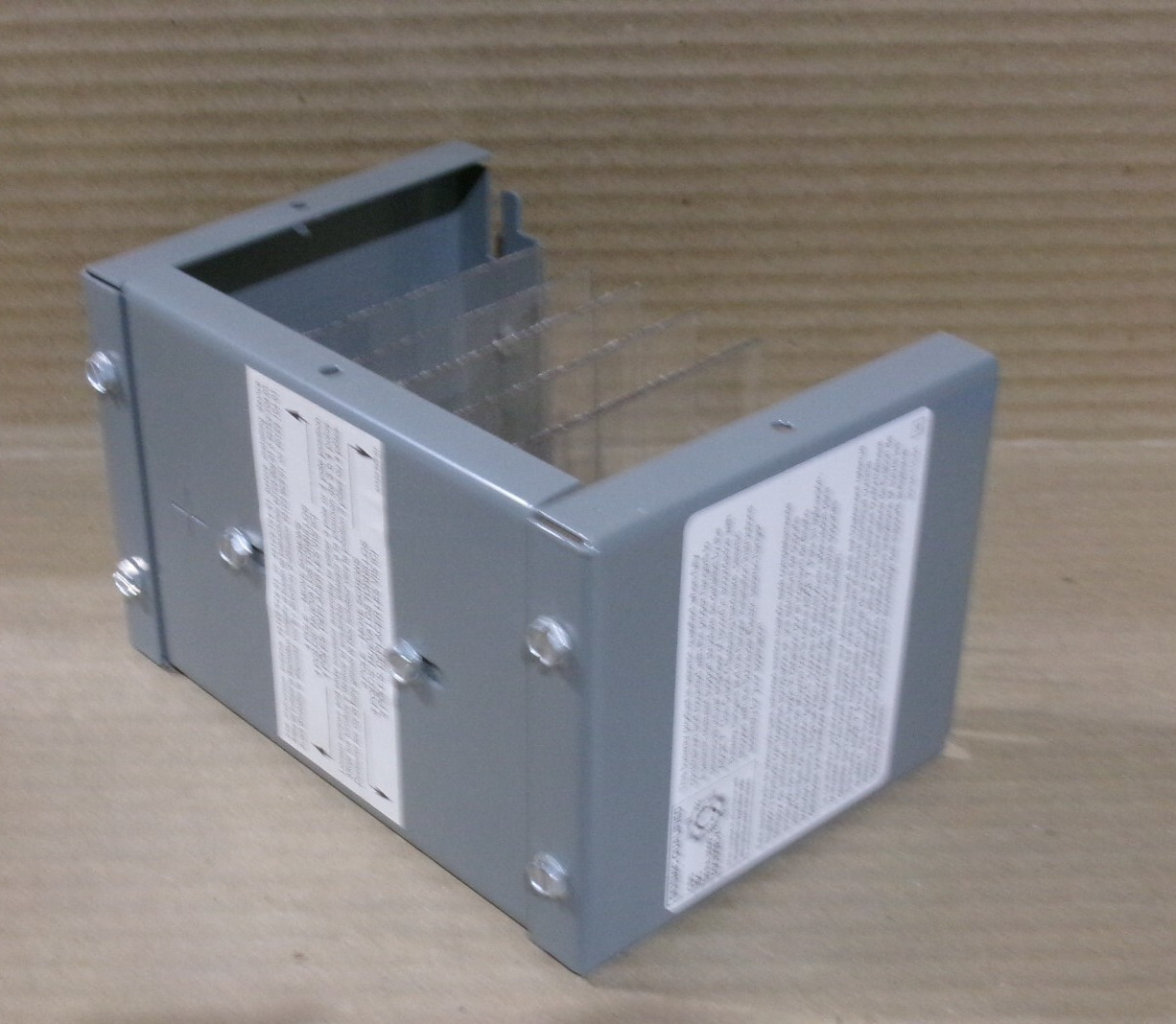 New Square D ACF38EC I-Line II Busway End Enclosure