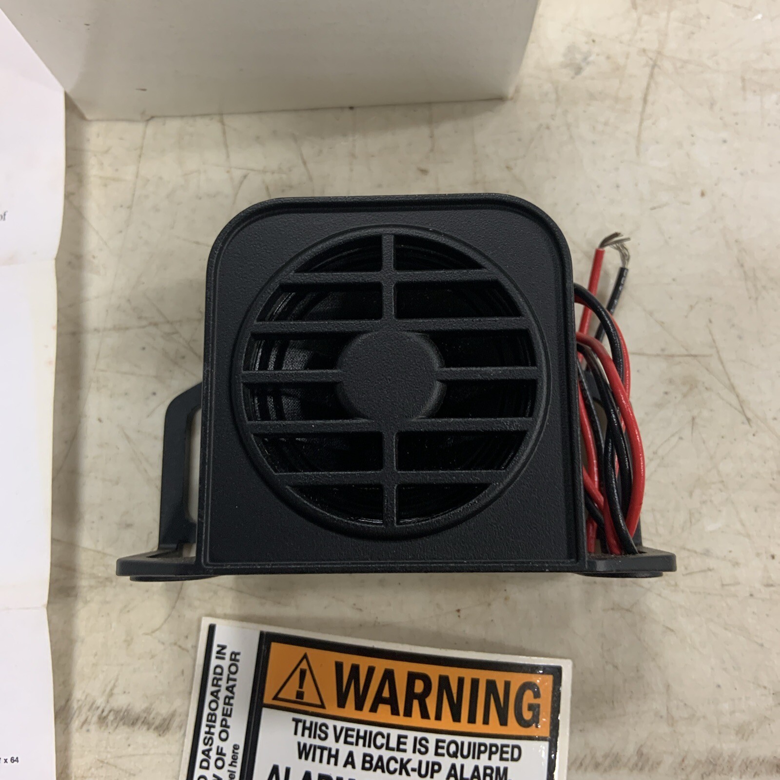 Safe-T-Alert Series STA21502W 2000 Series 12-24 VDC New 97 dB Back Up Alarm