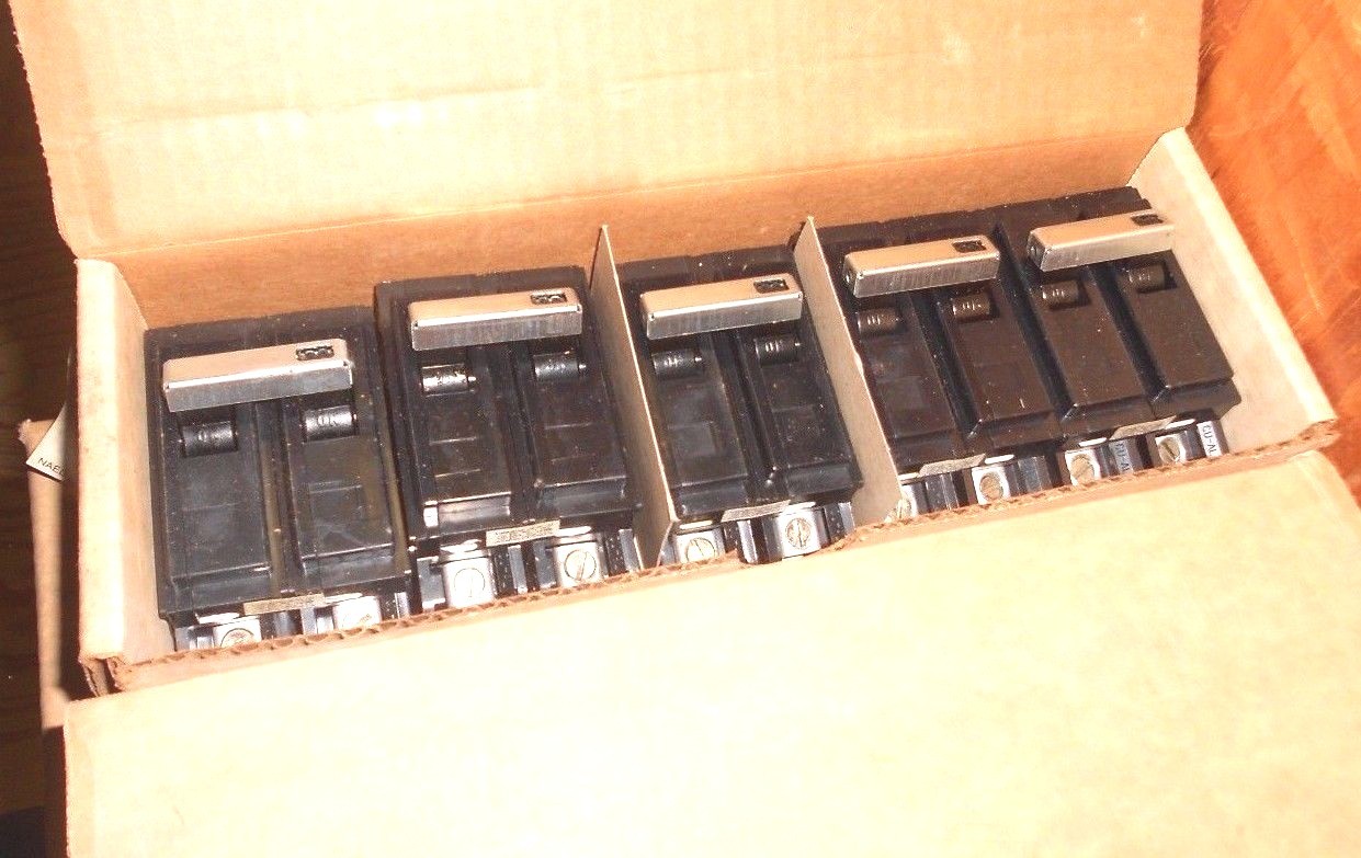 30A Double Pole Type C Circuit Breaker 120/240V 2P 30 Amp GTE SYLVANIA NEW C-230