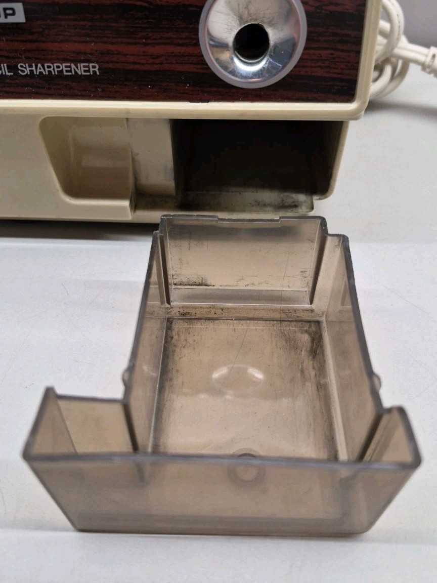 VINTAGE Panasonic KP-110 Electric Pencil Sharpener , 120V, Auto-Stop