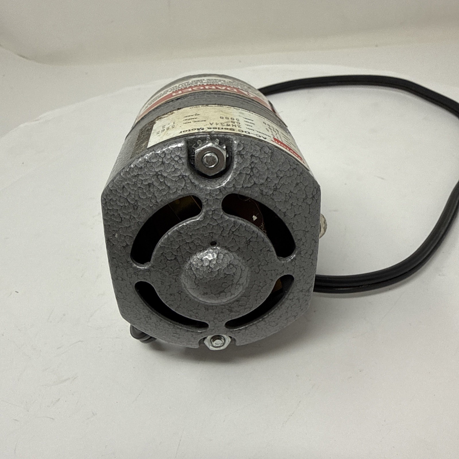 Dayton AC-DC Motor | 1/15 HP | 5000 Rpm | 115V | 60 HZ | Model 2M634A