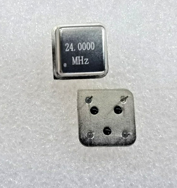 5Pcs DIP8 24MHZ Active Crystal Oscillator Square DIP-8 FREQUENCY 24.000M 5V