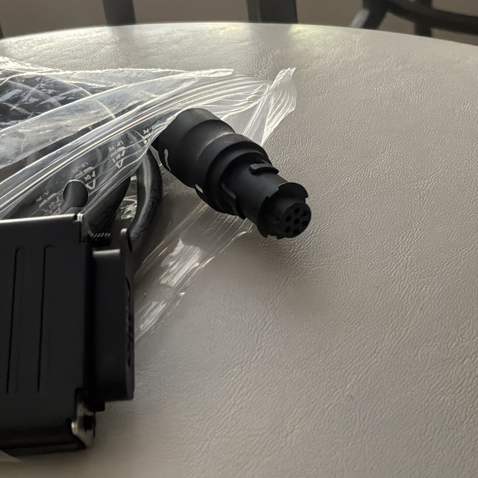 Schneider Electric Modicon 33590 PLC Cable DB25 to 8-Pin Connector 10 ft