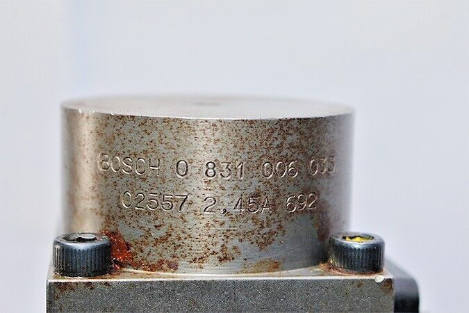 REXROTH/BOSCH 0 811 404 832 Directional Valve