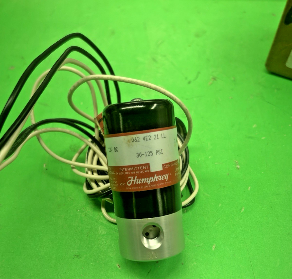 NEW HUMPHREY 062-4E2-21-LL DIRECTIONAL SOLENOID VALVE 12VDC 7.4W 30-125PSI⚡FS⚡