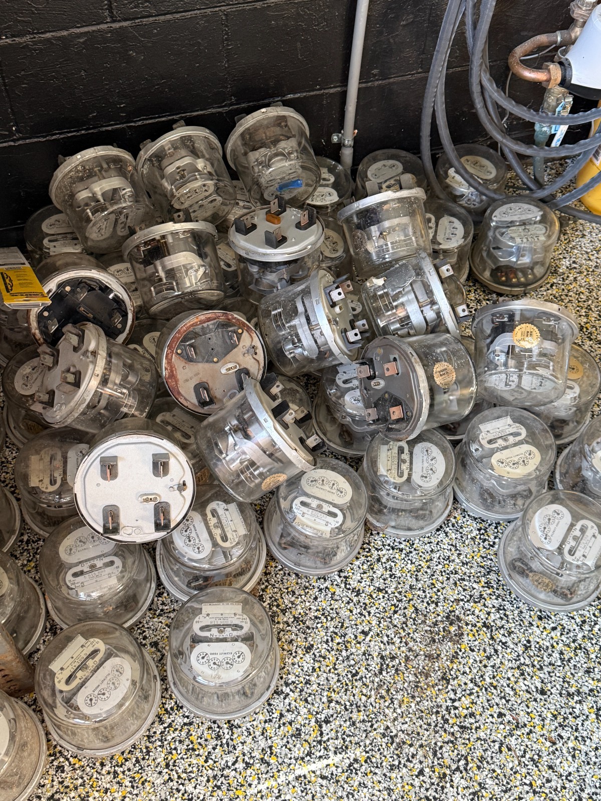 Electrical Meter. 15 AMP 240 Volt 3 Wire