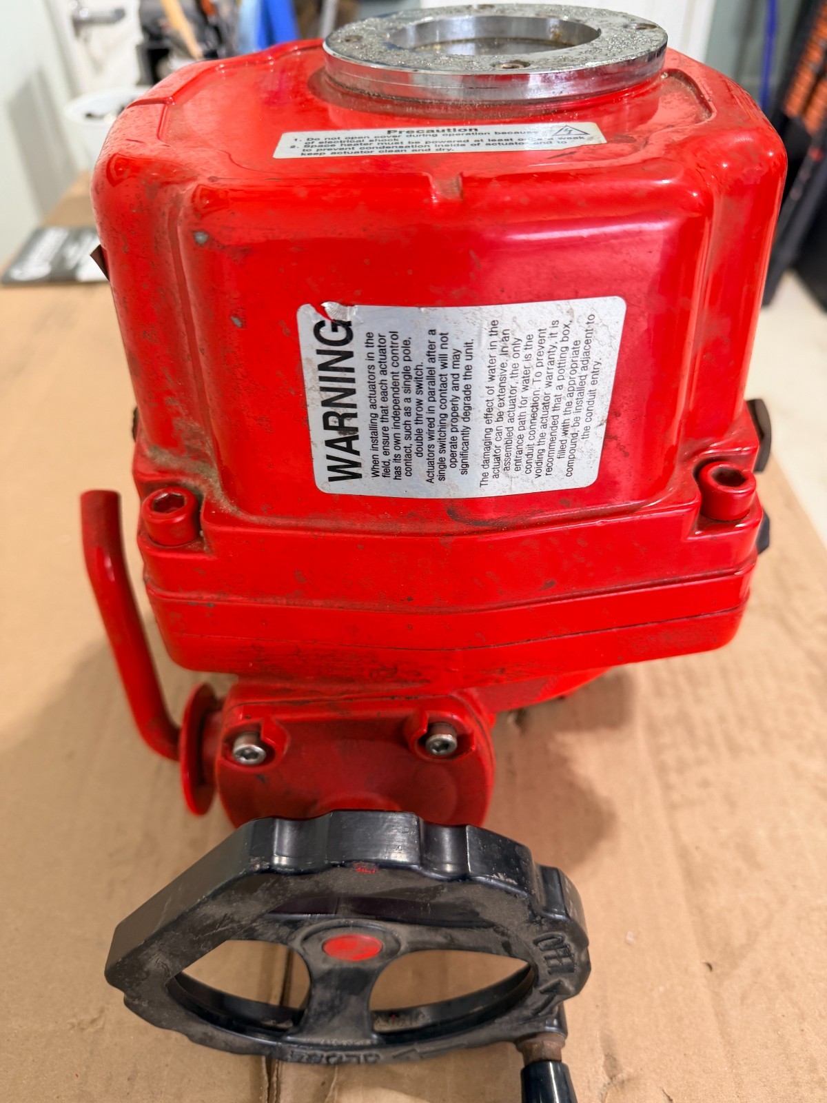 Triac Controls WE-1350A