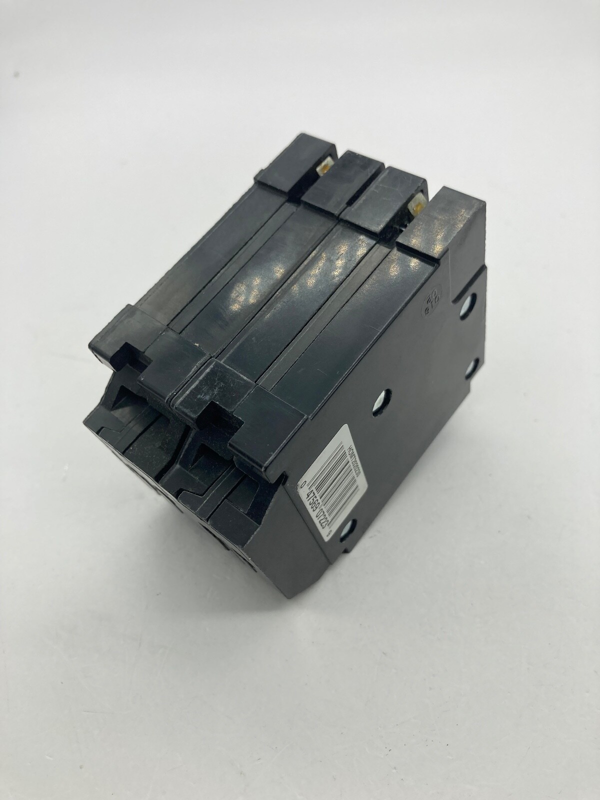 HOMT2020230 Homeline Quad Two 1 Pole 20 Amp One 2P 30 Amp Plug In Tandem Breaker