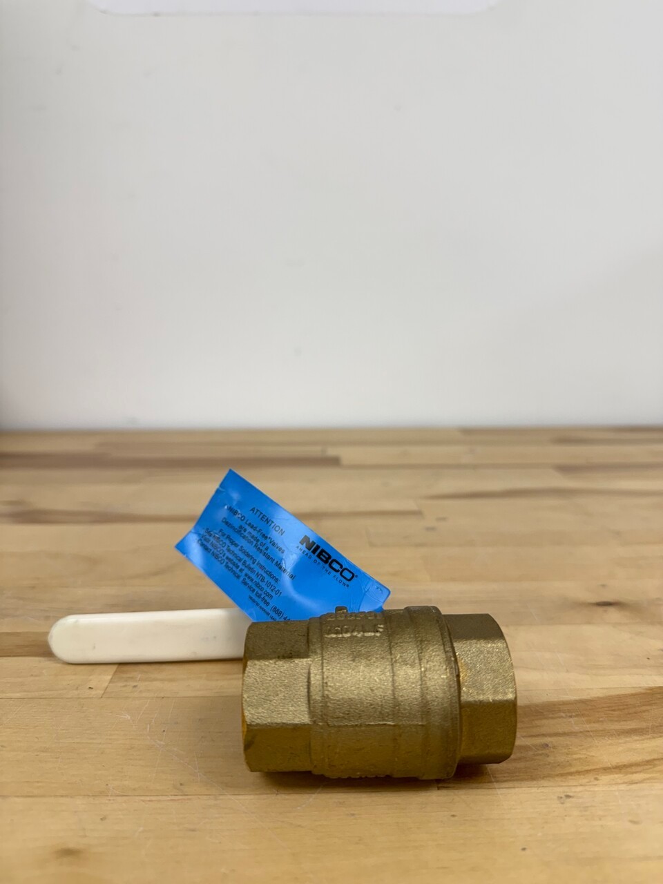 New Nibco Lead Free Brass Two-Piece Full Port Ball Valve 1″ TFP600A-LF