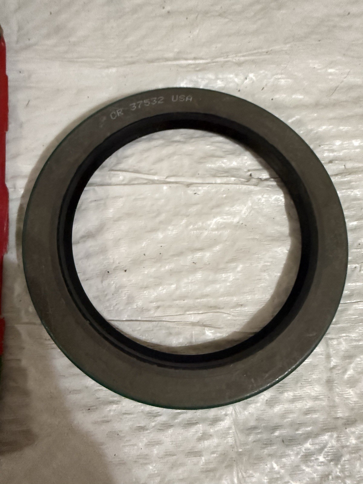 Chicago Rawhide CR 37532 Oil Seal New