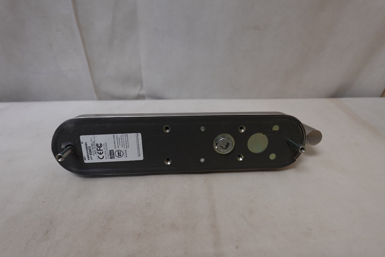 Salto Systems Access Control RFID Keyless Entry Door Handle Set – A9650A00IM38A