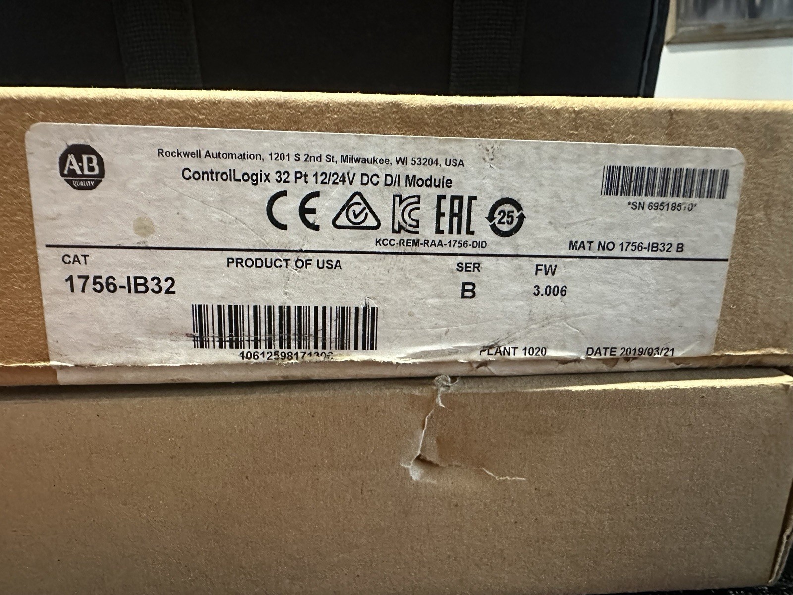Allen-Bradley 1756-IB32 Digital PLC Input Module ControlLogix 32 Pt 12/24V DC