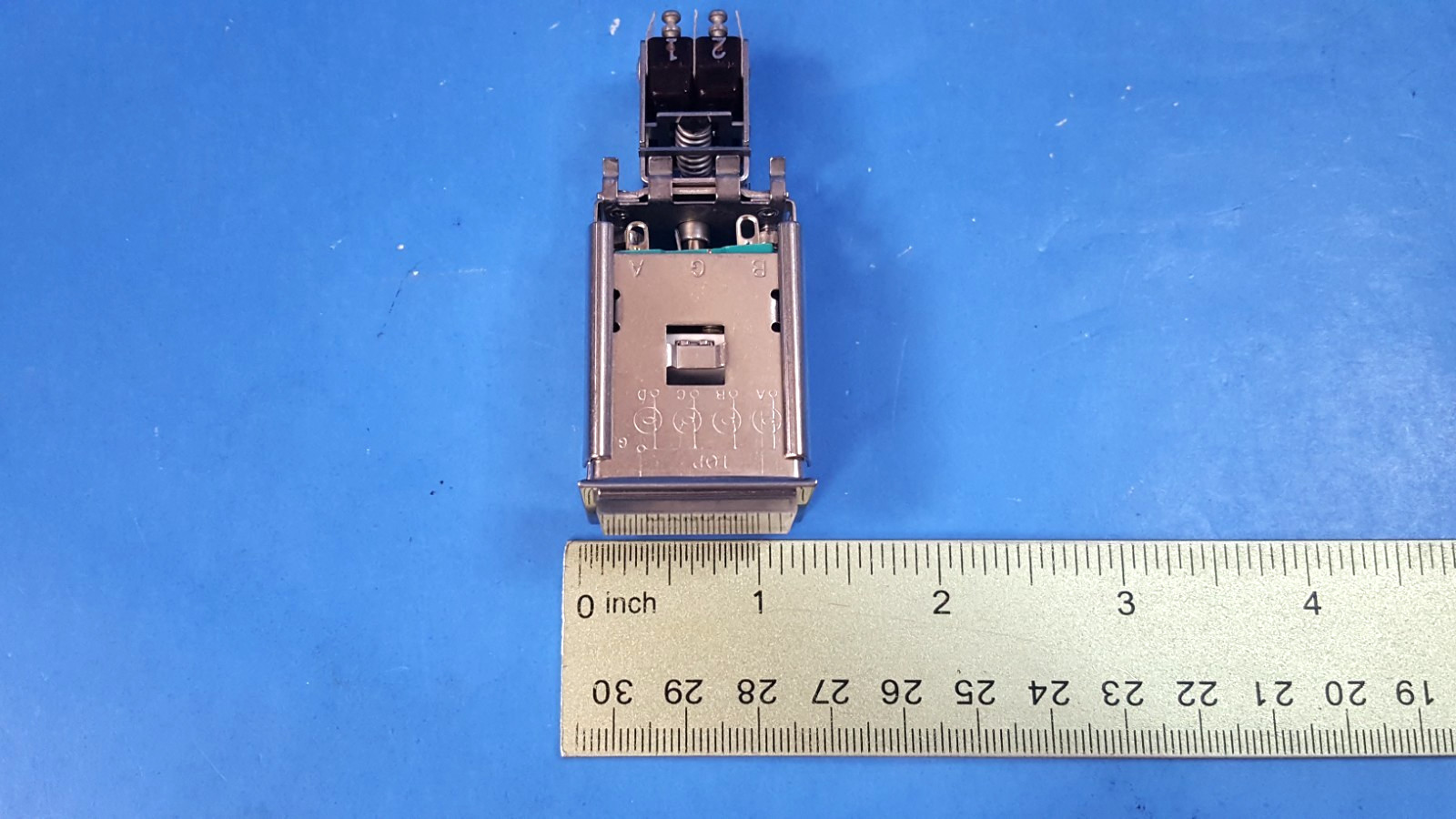 Indicating Switch, EATON, DPDT, 10EA1C1F10J2L(W)N1R1V12MANUAL, w/microswitch