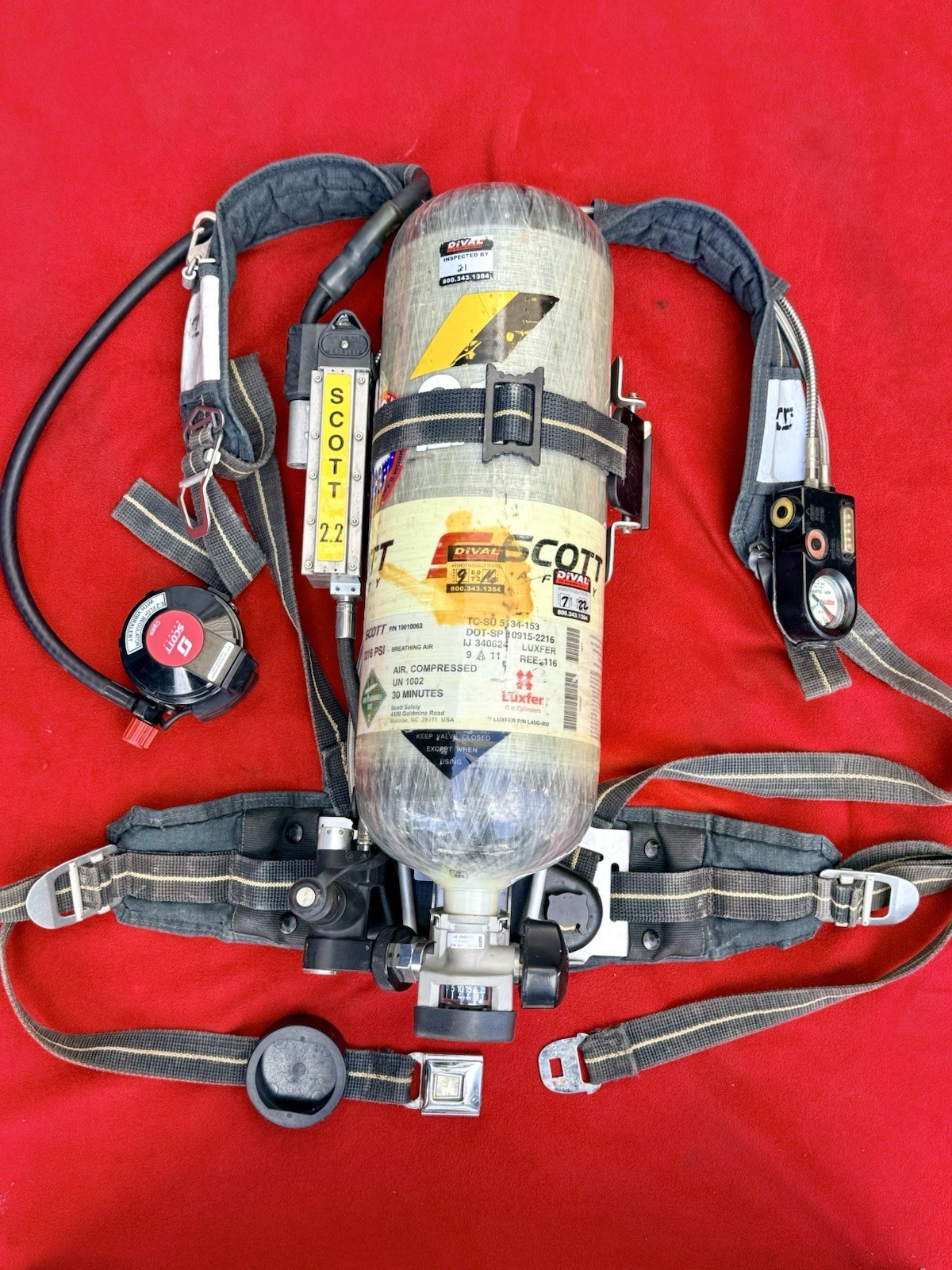 Scott 2.2 SCBA – 2011 Tank & Harness – W/EZ Flo regulator W/ HUD