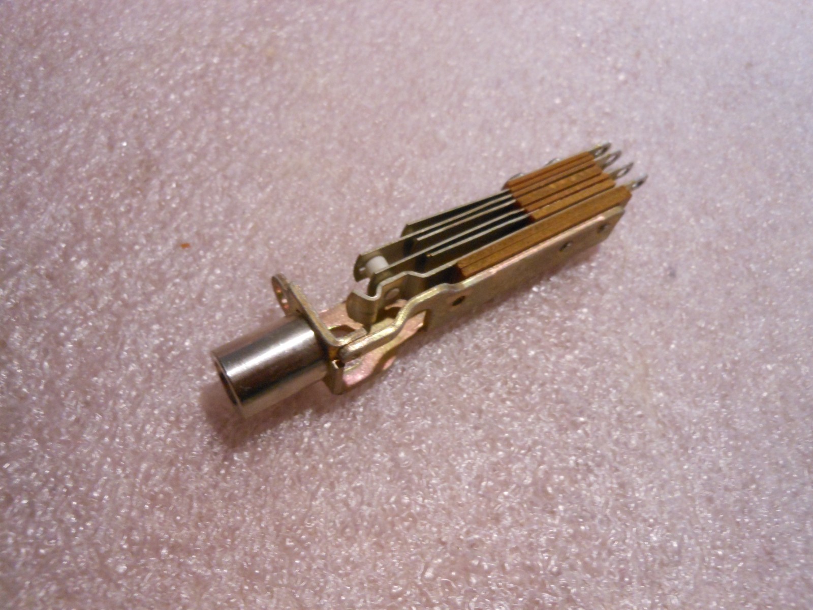 NORTHROP TELEPHONE JACK PART # 215001-001 NSN: 5935-01-303-3501