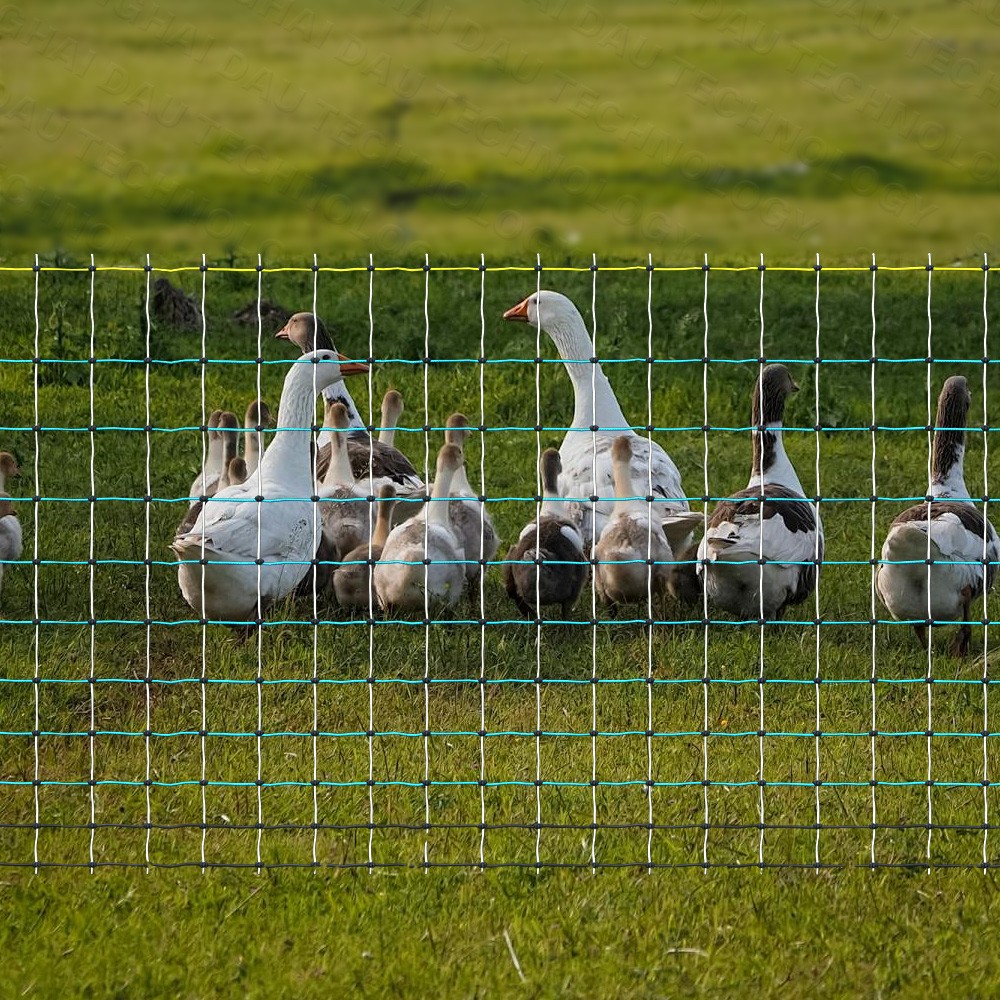 Portable Electric Netting Fence Kit Goats Fencing 35″H x 164’L with Posts Spikes