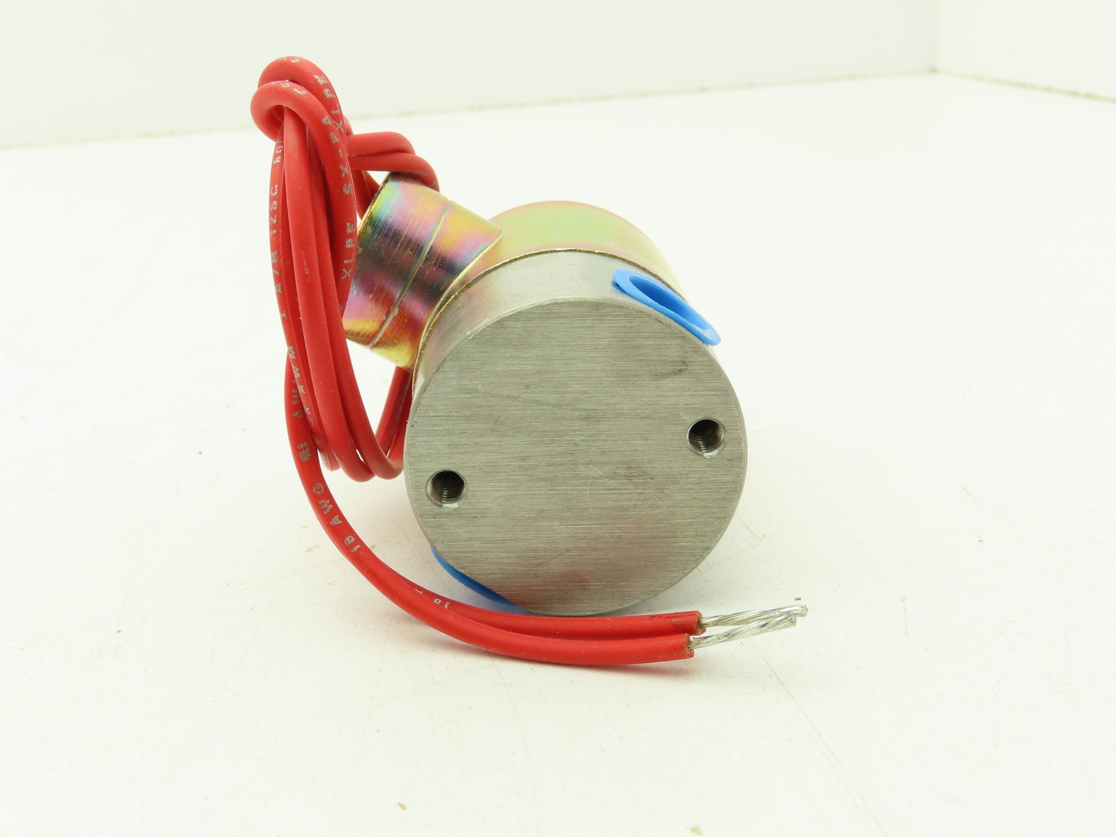 Honeywell Skinner V5L62360 Solenoid Valve 2-Way (NC) 120V 650 PSI 1/4″ NPT V5
