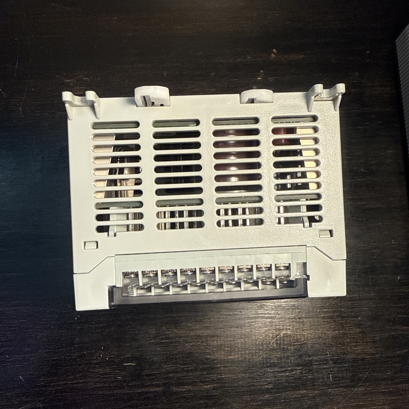 Allen-Bradley Micro Logix 1200 1762-L24BWA Control Module 100-240Vac 50/60Hz