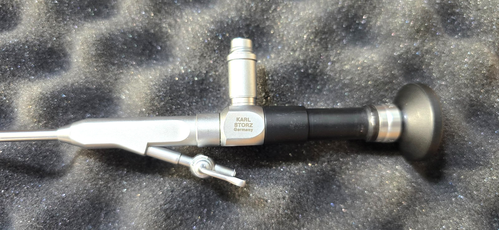 Karl Storz Uretroscope 10Fr x 43cm Autoclave with 495ND Fiber Optic Cable