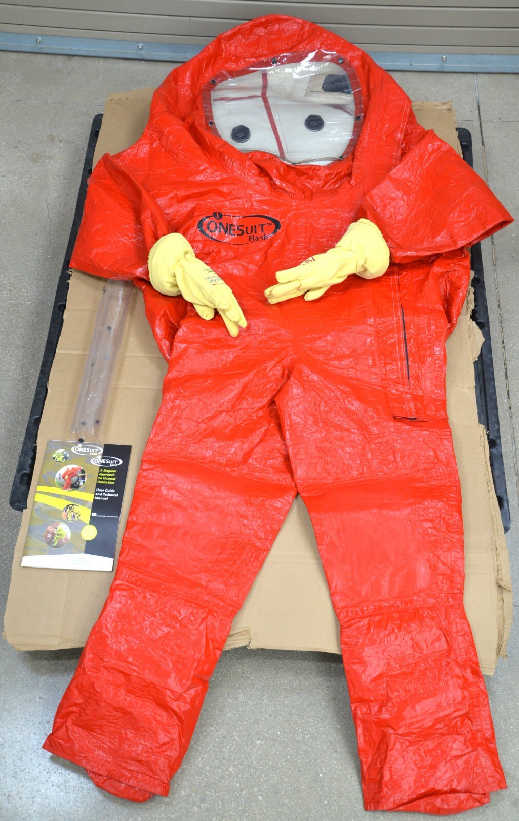 ONESuit Flash Protective Hazmat Suit NFPA 1901,2005 ed X-Large Saint Gobain SEI