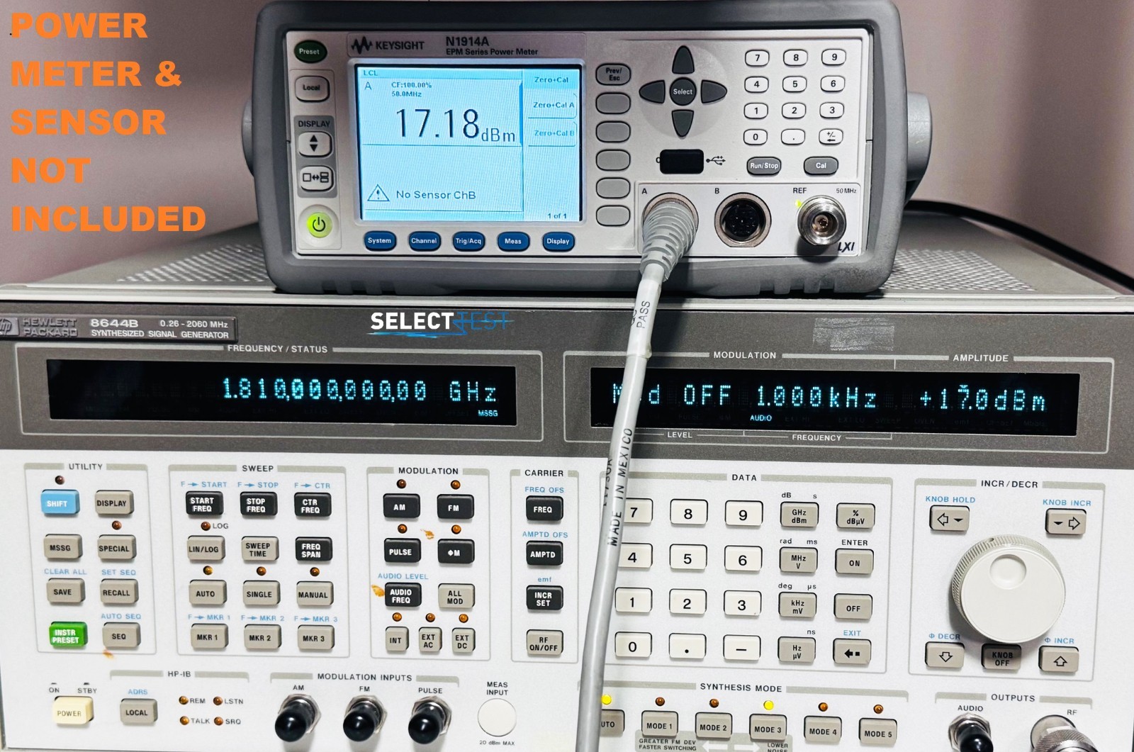 AGILENT (HP) 8644B 0.26 – 2060 MHz SYNTHESIZED SIGNAL GENERATOR *LOOK* (REF.: N)