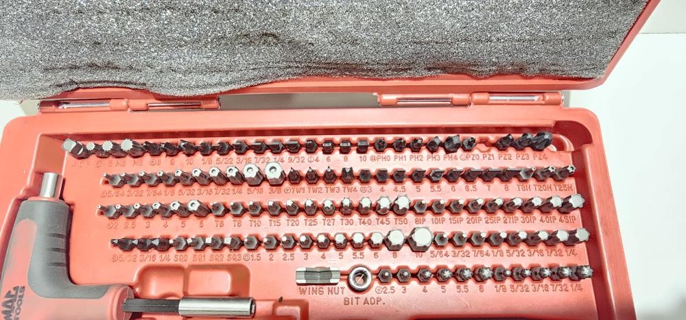 Mac Tools 121-PC. R.B.R.T. Mac-GriP Ratcheting Screwdriver Bit Set S (P32014698)