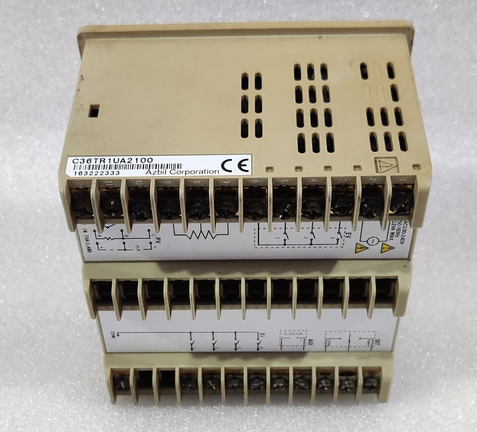 Azbil SDC36 Single Loop Controller C36TR1UA2100 AC100-240V 50-60Hz 12VA
